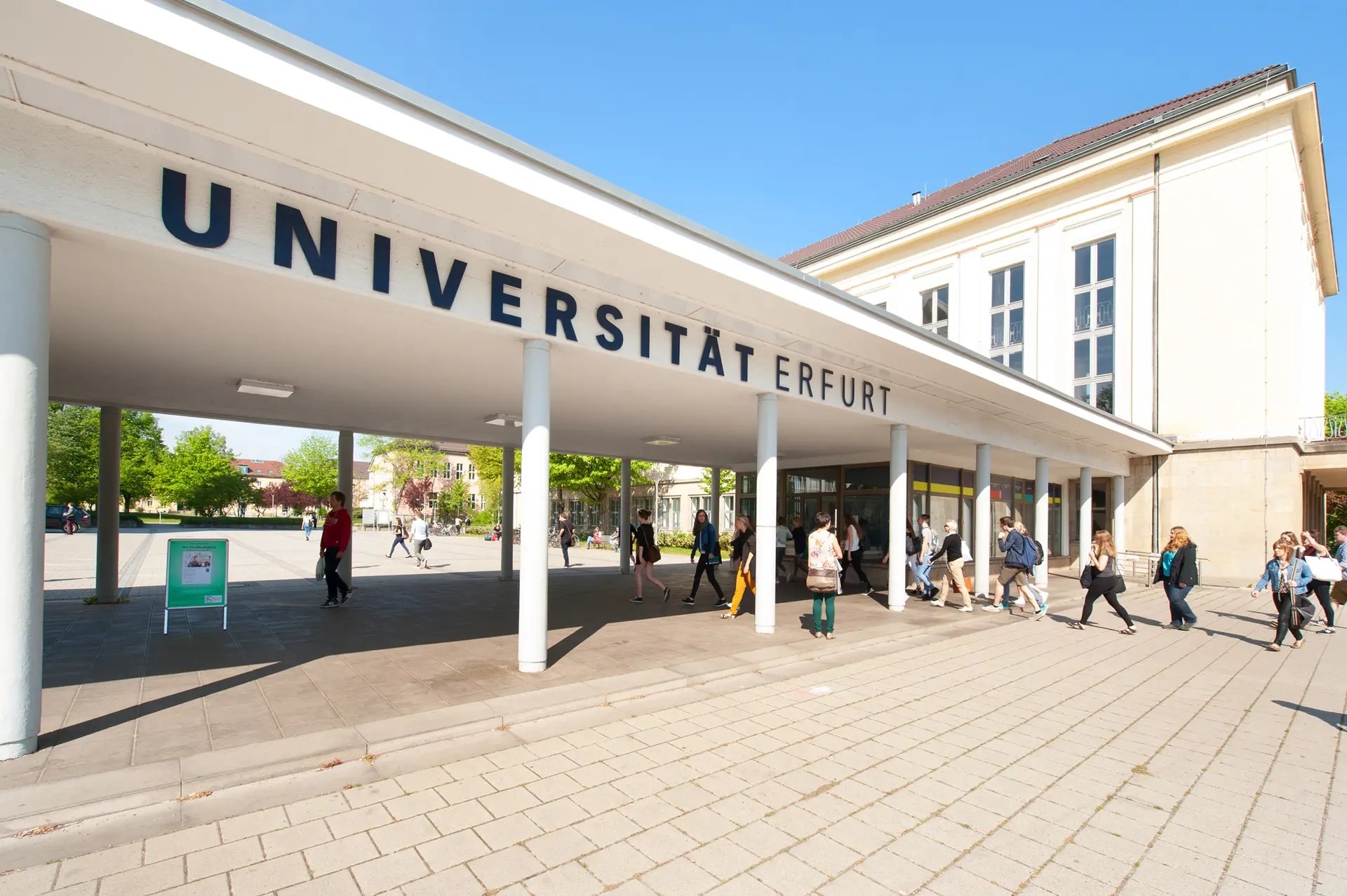 Integrations, innovations and transitions: the University of Erfurt on the advantages of digital assessment