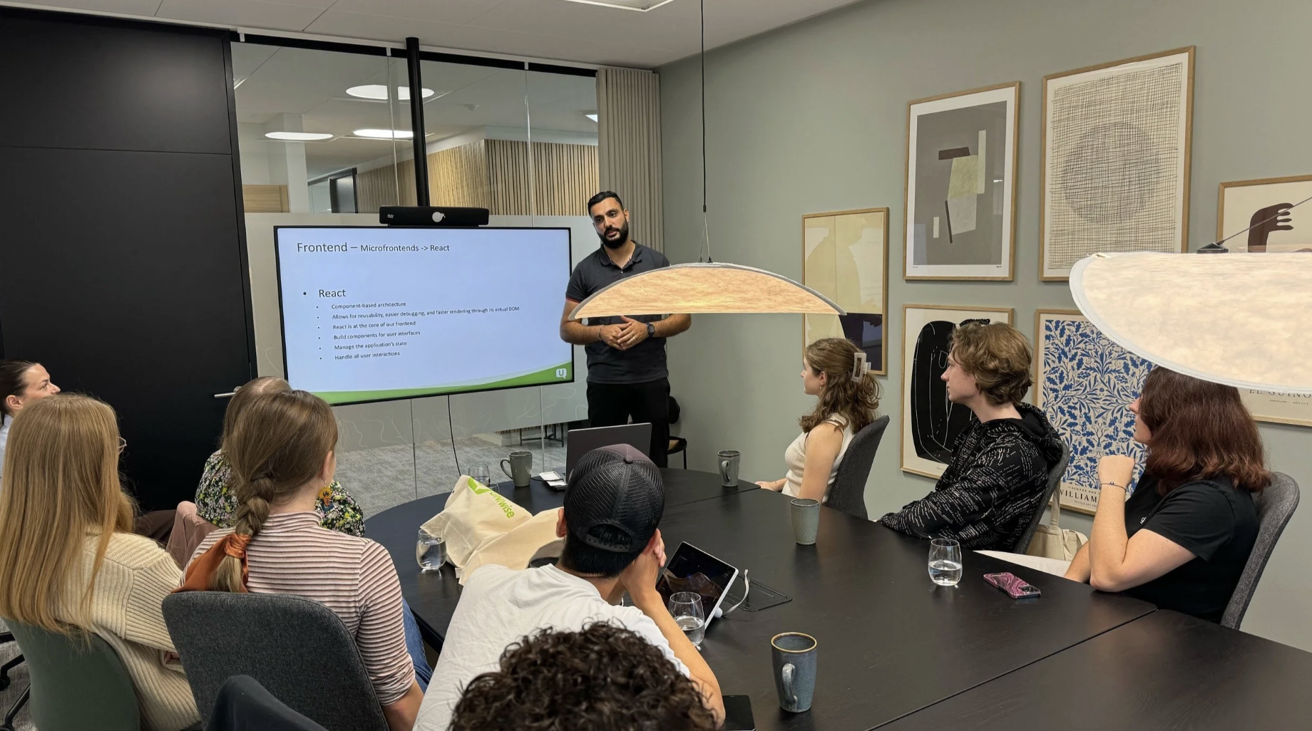 Employee Hosting a Masterclass for International Multimedia Students