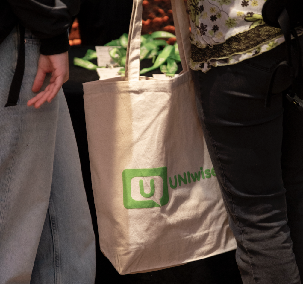 UNIwise goodie bag in use at a conference